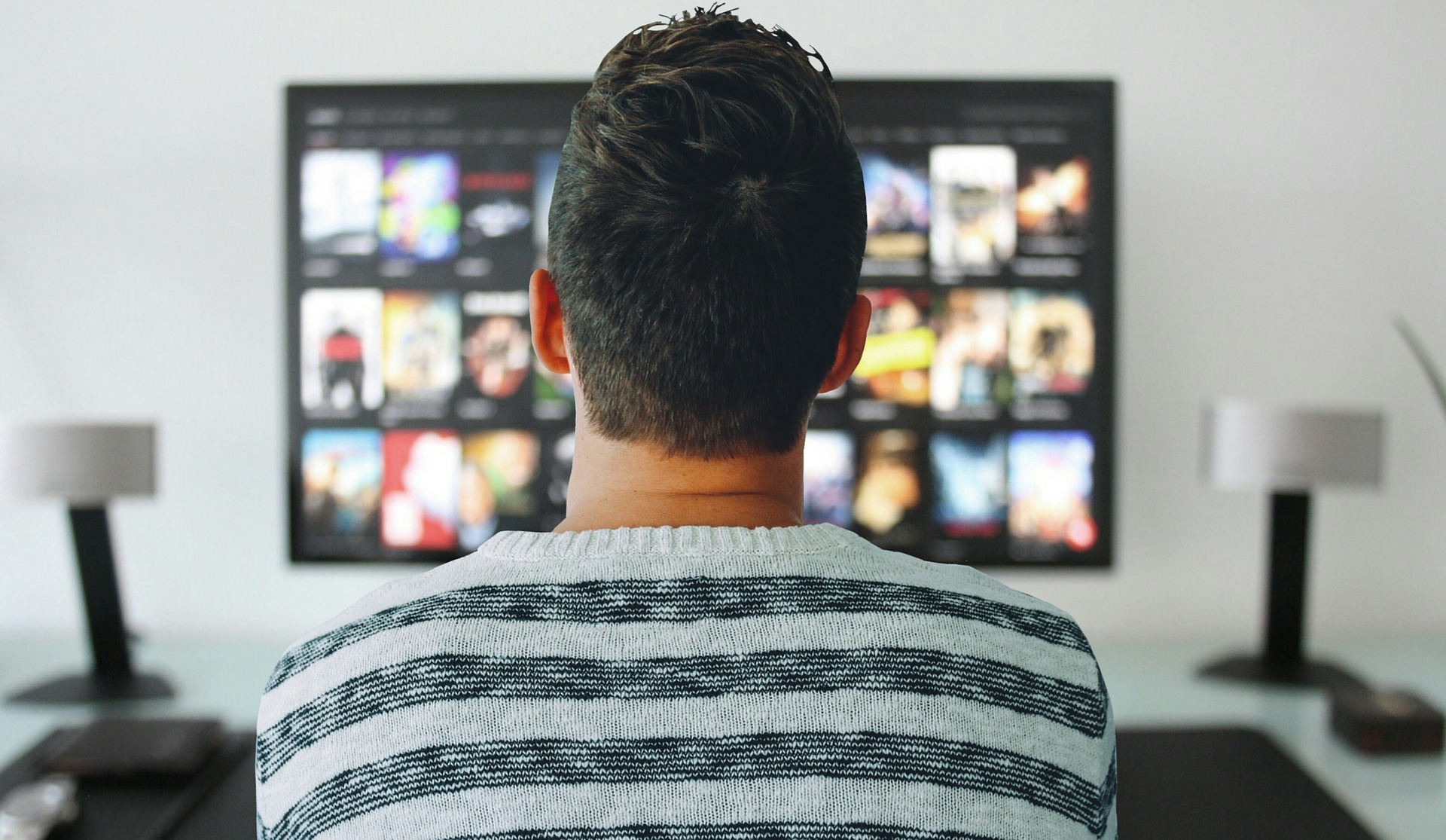 PPL（プロダクトプレイスメント）は映画やドラマだけじゃない！PPLの具体例3つと欠点について